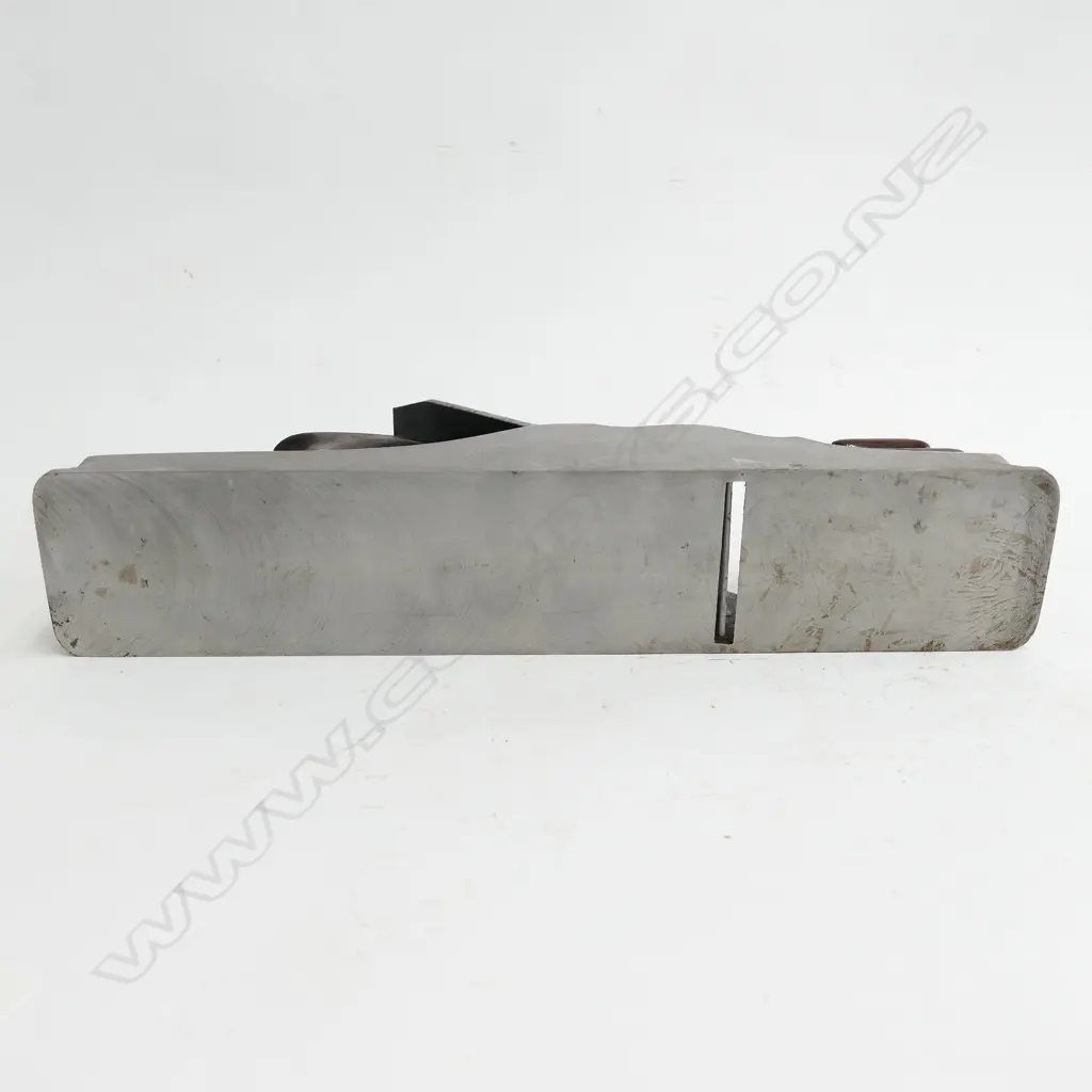 A 19thC 14½" Mathieson steel and rosewood panel plane Image 1++