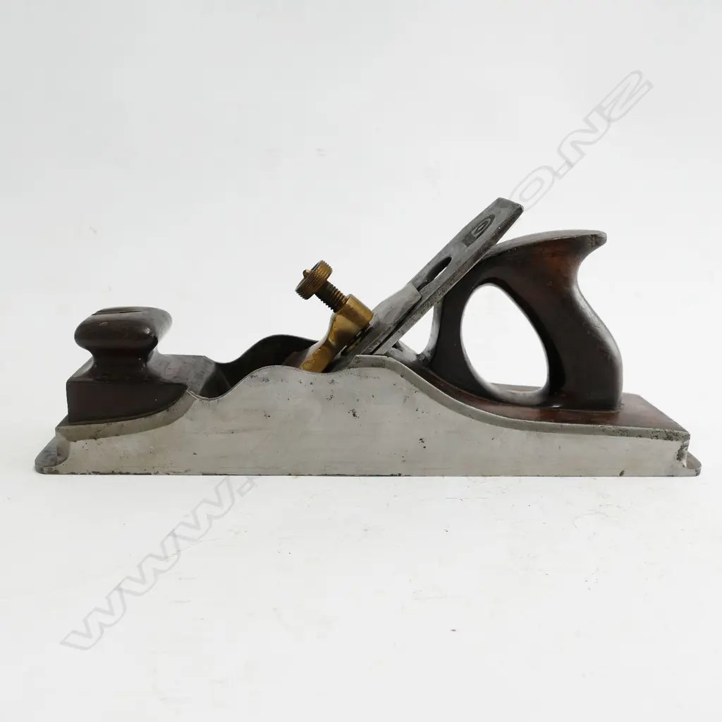 A 19thC 14½" Mathieson steel and rosewood panel plane Image 1++
