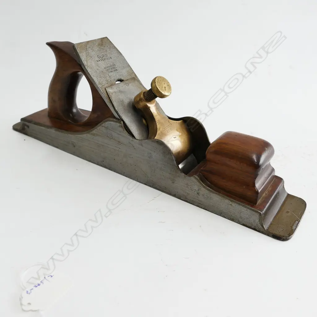 A 19thC 15½" Spiers steel and rosewood panel plane Image 1++