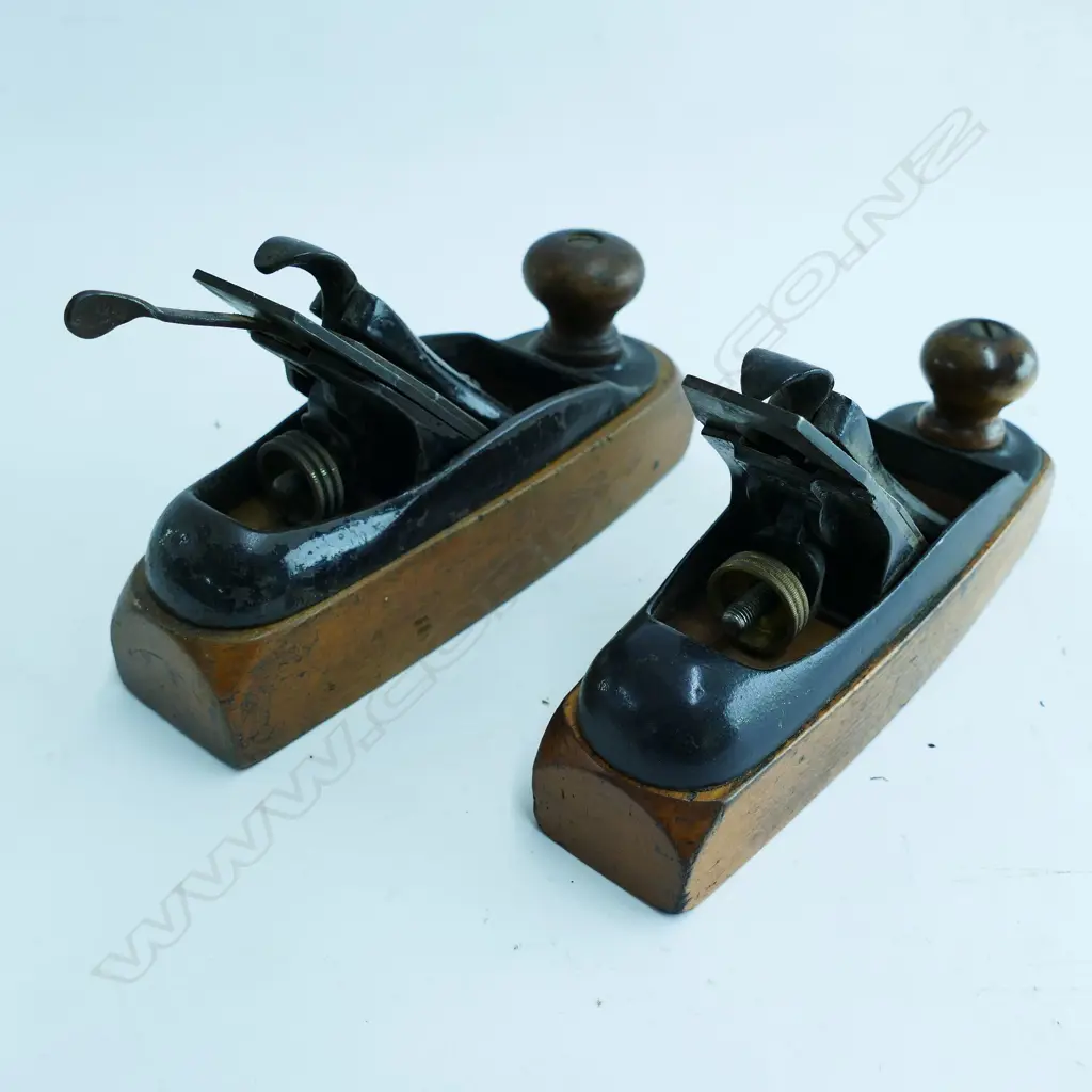 Two Union transitional planes Image 1++