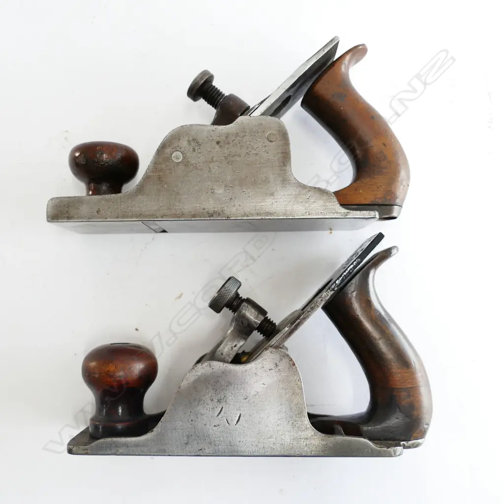 Two Spiers steel smoothing planes Image 1++