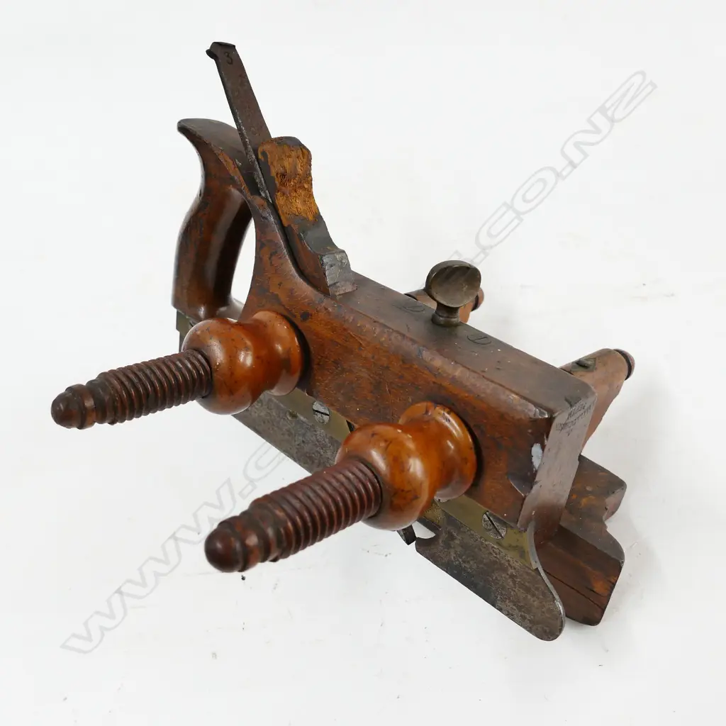 A plough plane by D. Malloch & Son Image 1++