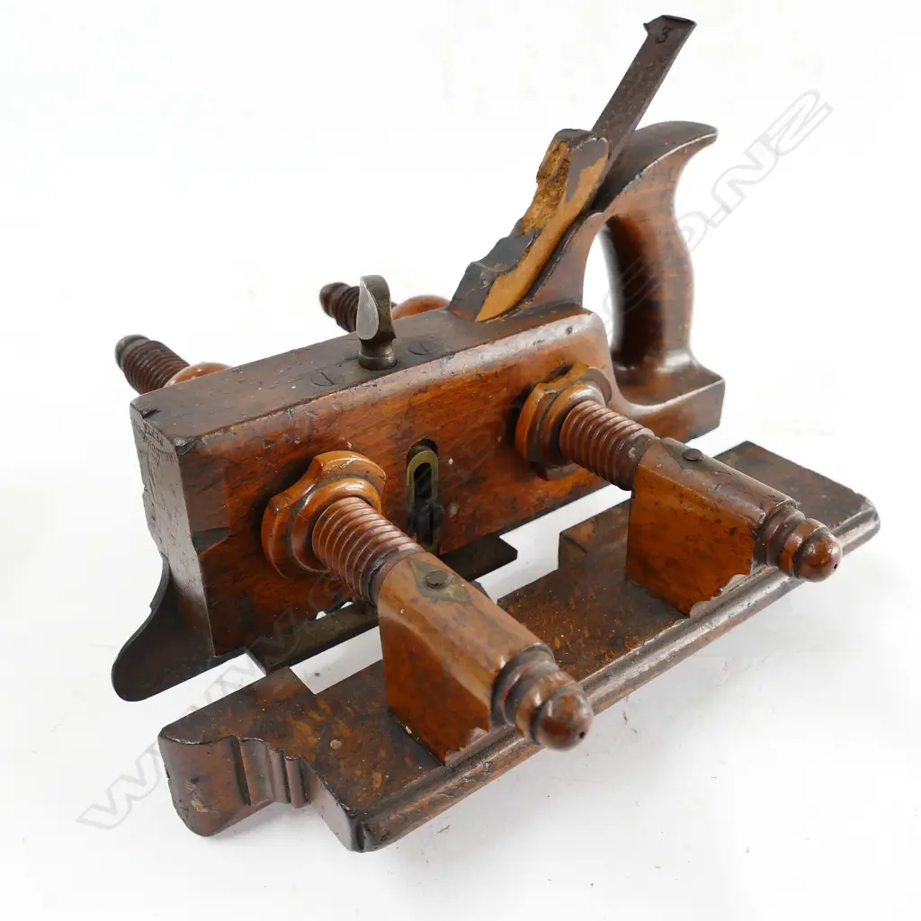 A plough plane by D. Malloch & Son Image 1++