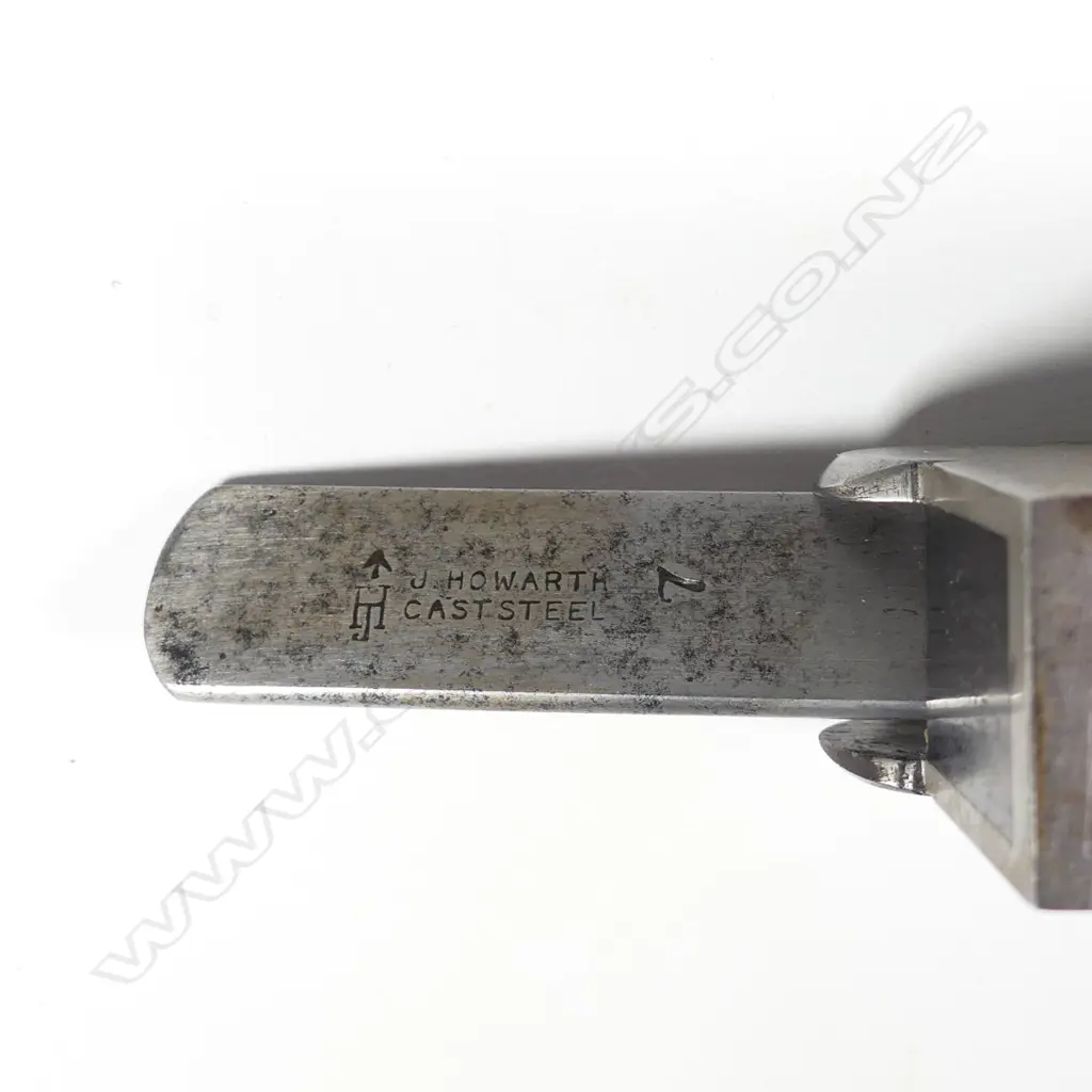 A spiers cast steel and rosewood bullnose rebate plane Image 1++