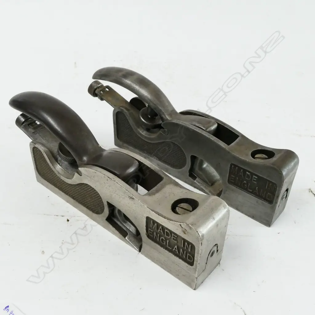 Two Record planes Image 1++