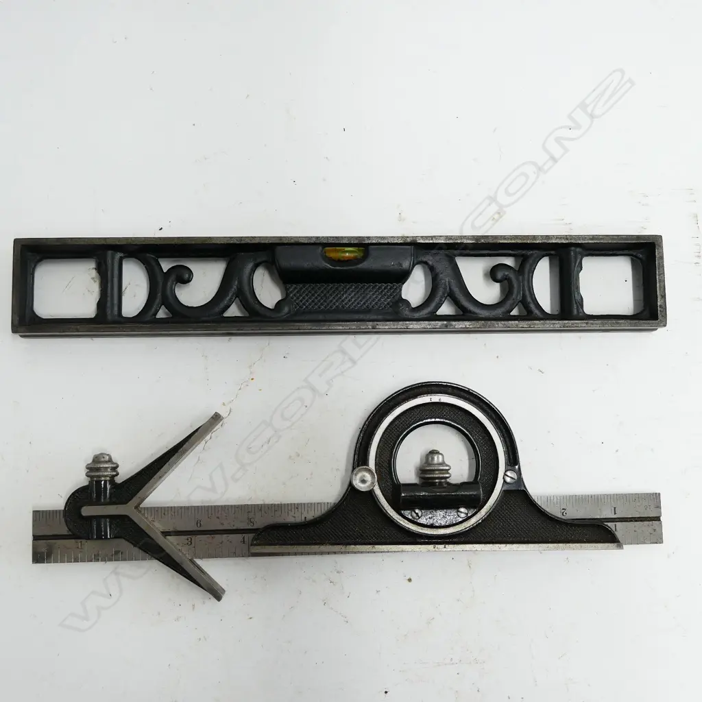 An L.S.S.Co. engineer's square Image 1++