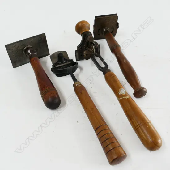 Four scrapers including a Stanley No.70