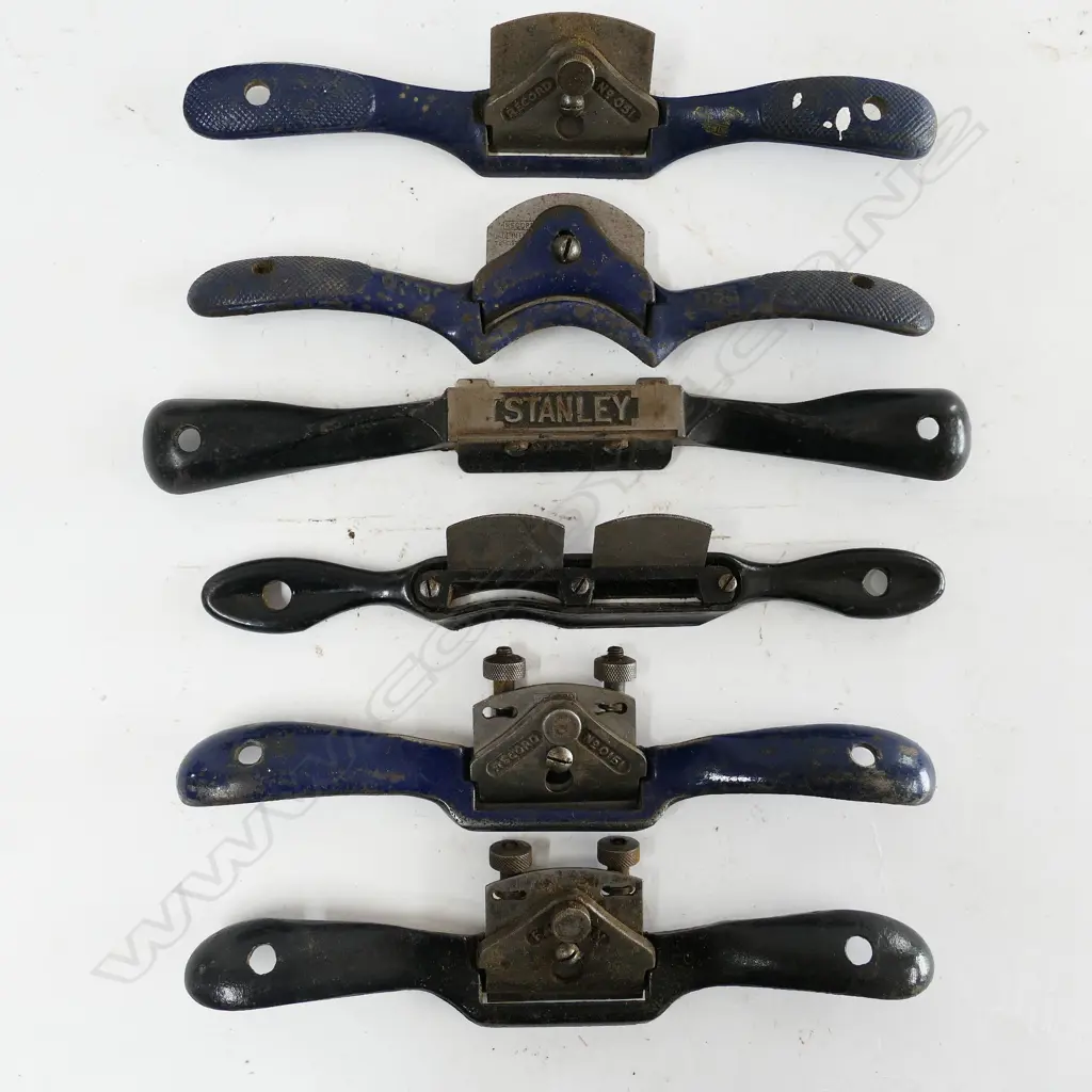 A Stanley No.72 spokeshave and five others Image 1++