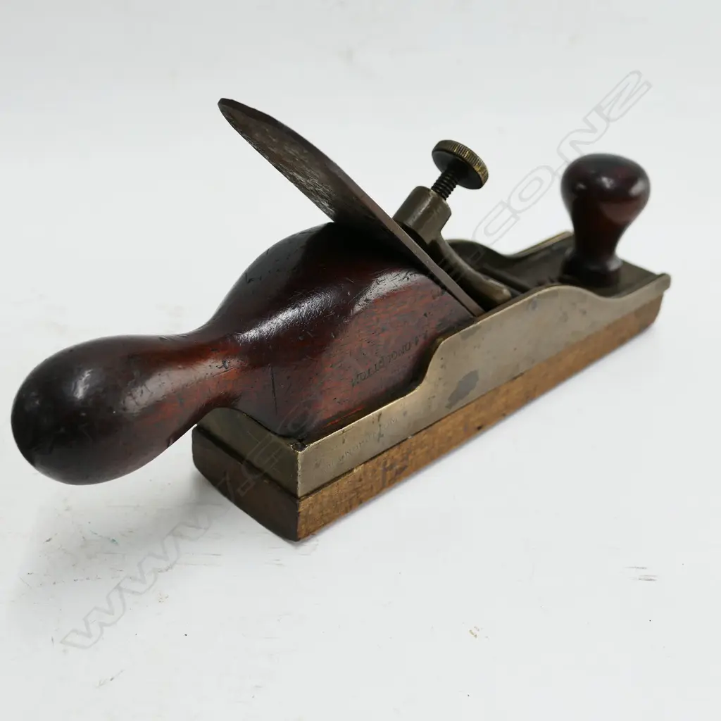 A brass patternmaker's plane Image 1++