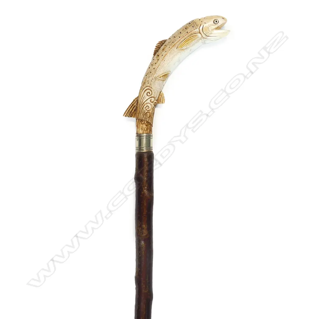 Des Baker carved antler/bone fisherman's pole Image 1++