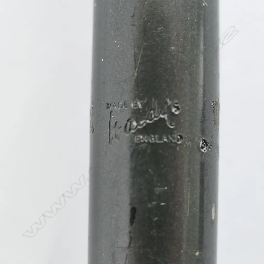 A Hardy's anodized aluminium handled salmon gaff Image 1++