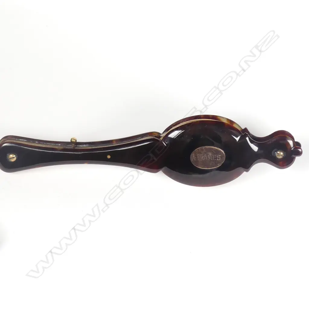 A c.1860s faux tortoiseshell and gold plated lady's lorgnette Image 1++