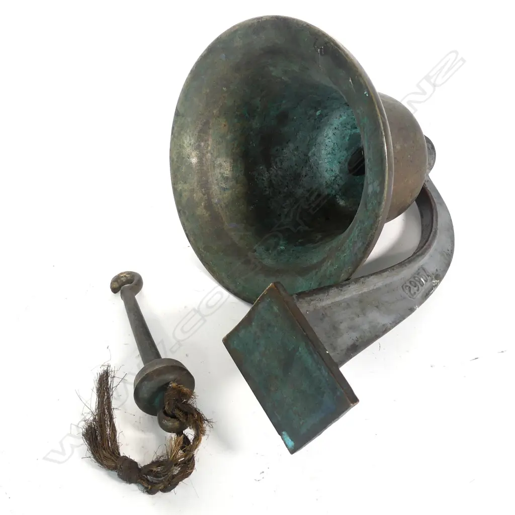 A brass ship's bell Image 1++
