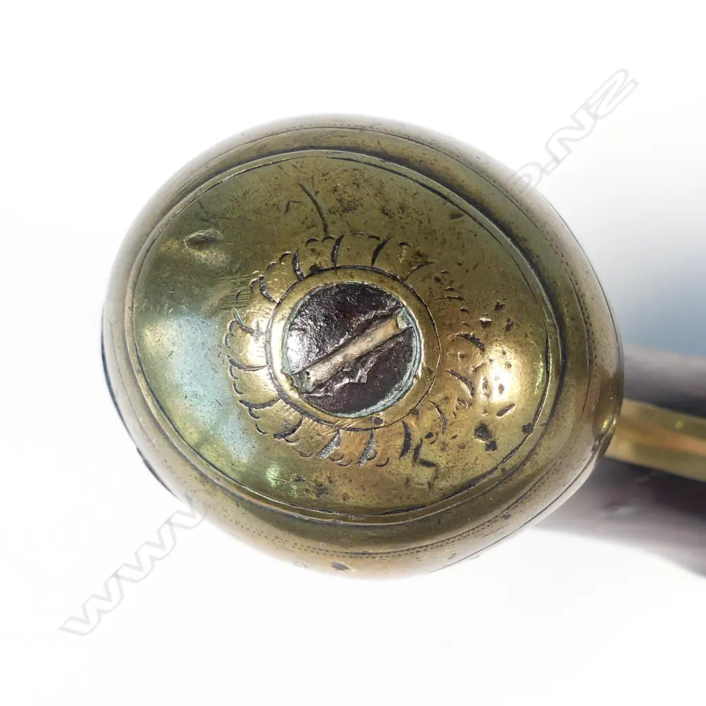 An 18thC flintlock pistol Image 1++