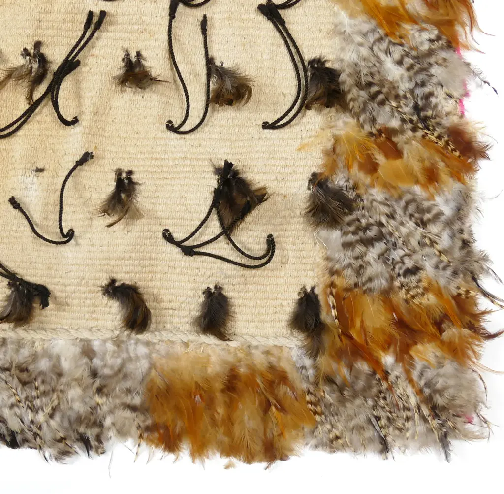 A late 19th / early 20thC Maori woven candlewick korowai cloak Image 1++