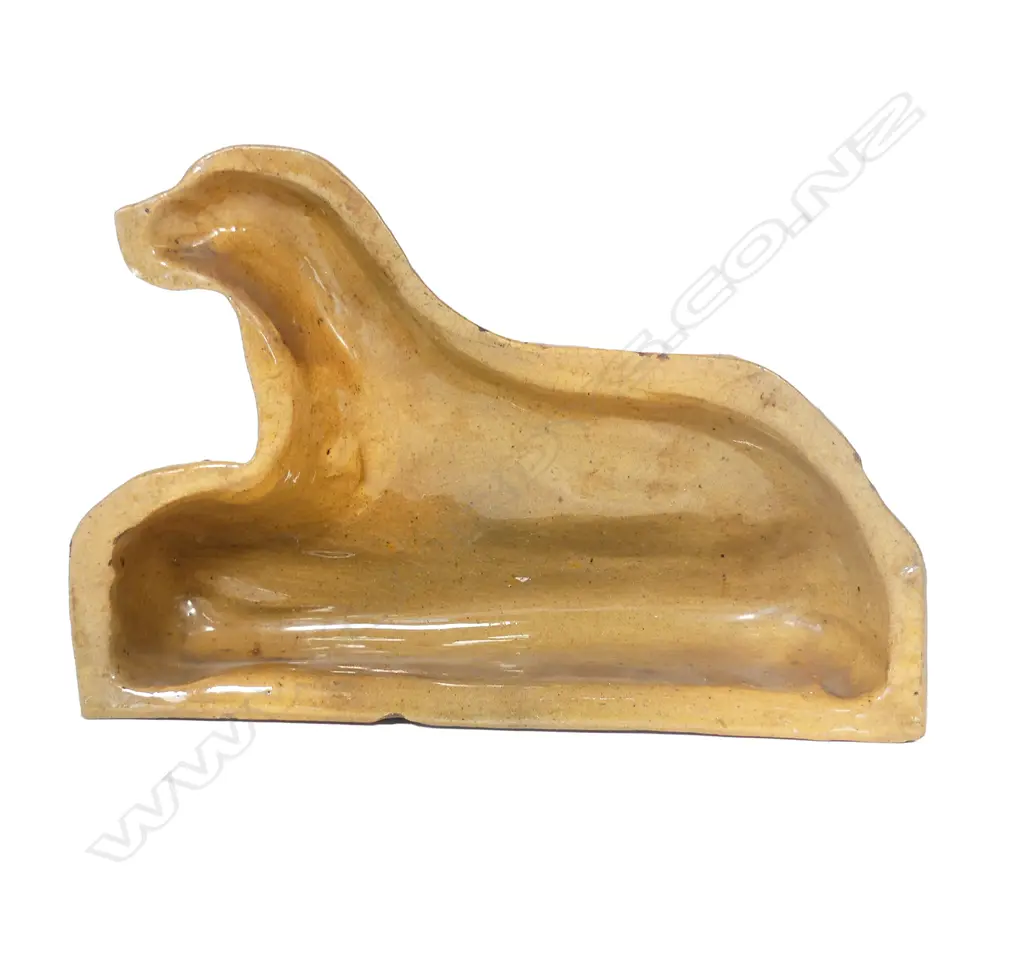 A Luke Adams New Zealand style "Staffordshire" mantle dog Image 1++