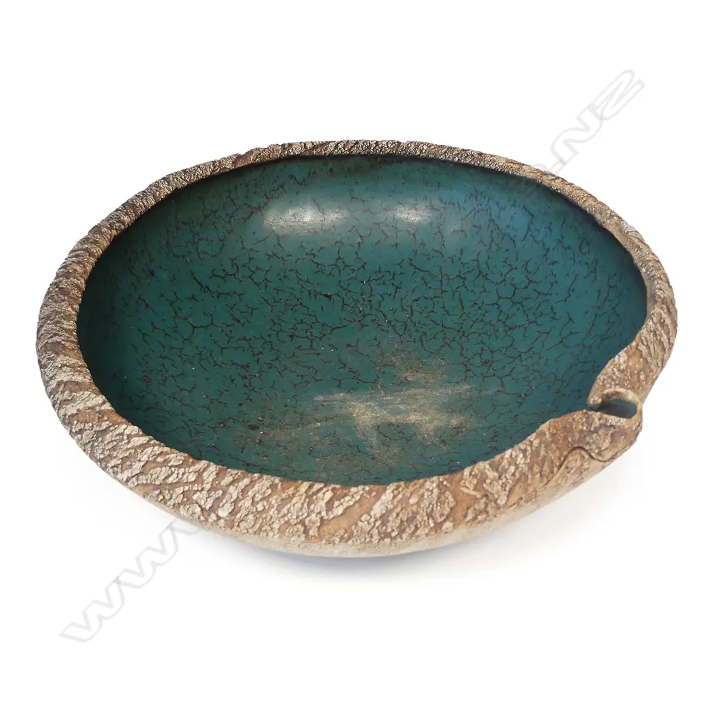 A Len Castle pouring bowl textured umber washed exterior Image 1++