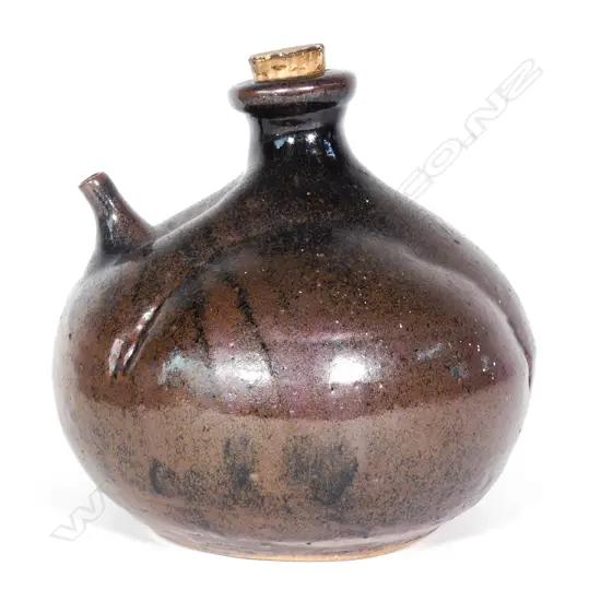 A Len Castle early large pourer