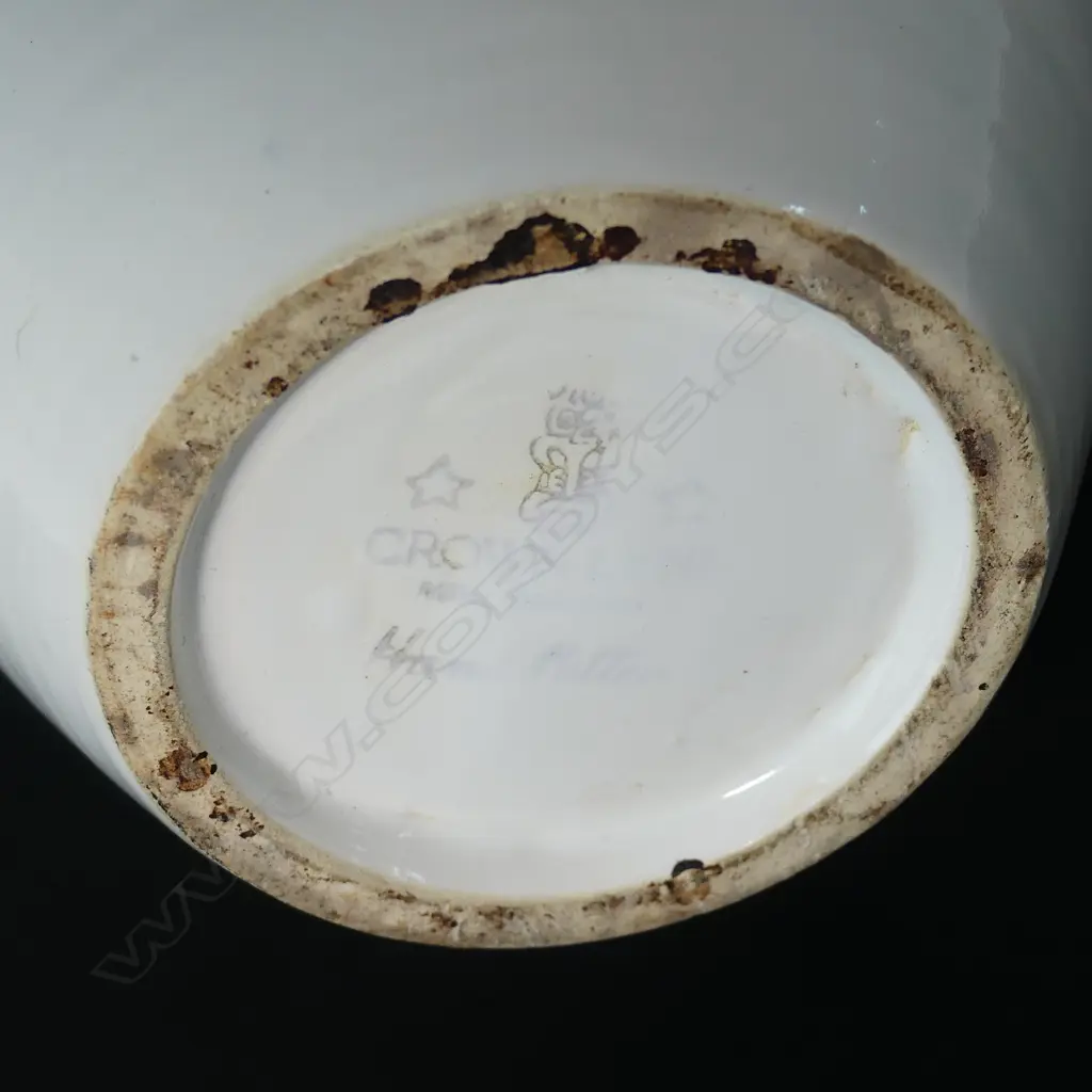 Crown Lynn Daniel Steenstra 'Hand Potted' vase Image 1++