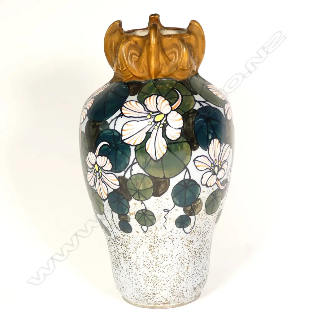 An early 1900s Amphora art nouveau vase Image 1++