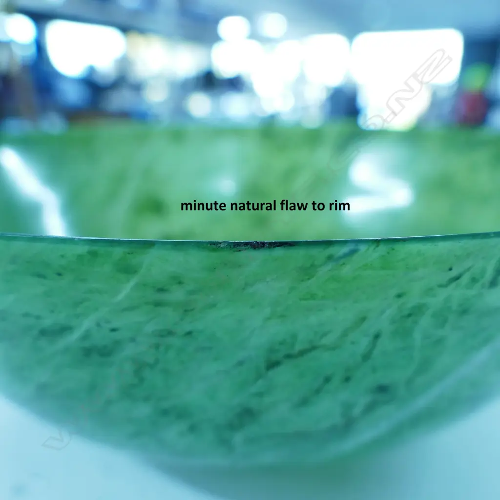 An old fine quality Chinese jade bowl Image 1++