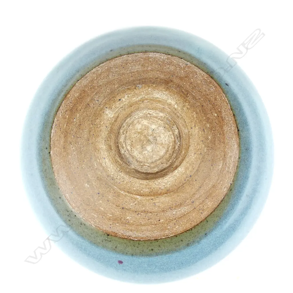 A Chinese Junyao glazed bowl Image 1++