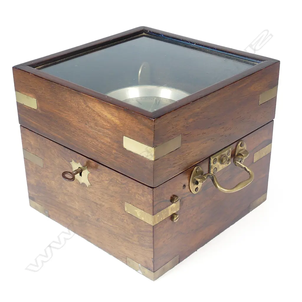 A 19thC. marine chronometer by Barraud & Lunds Image 1++