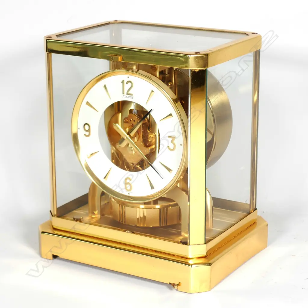 A Jaeger-LeCoultre 'Atmos' perpetual clock Image 1++