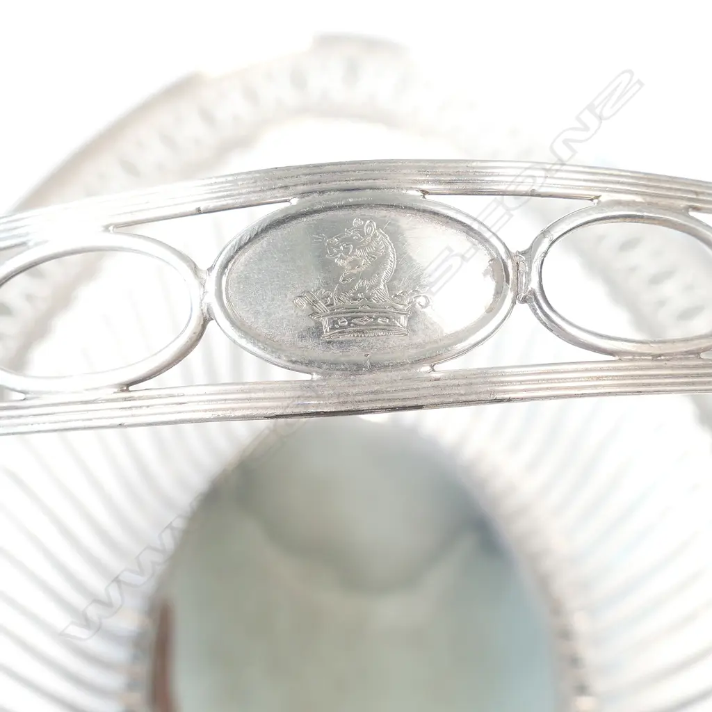 A quality George III Old Sheffield Plate basket Image 1++