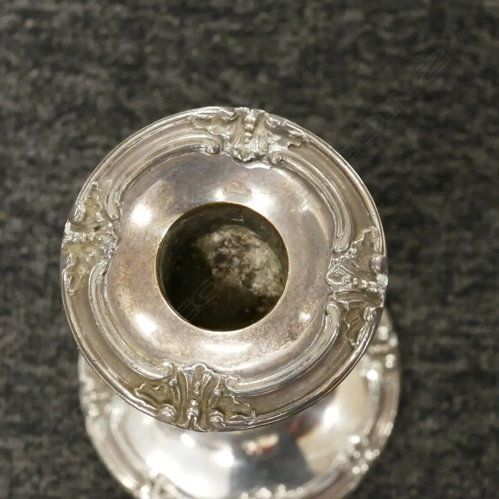 A pair of antique Old Sheffield Plate candlesticks Image 1++