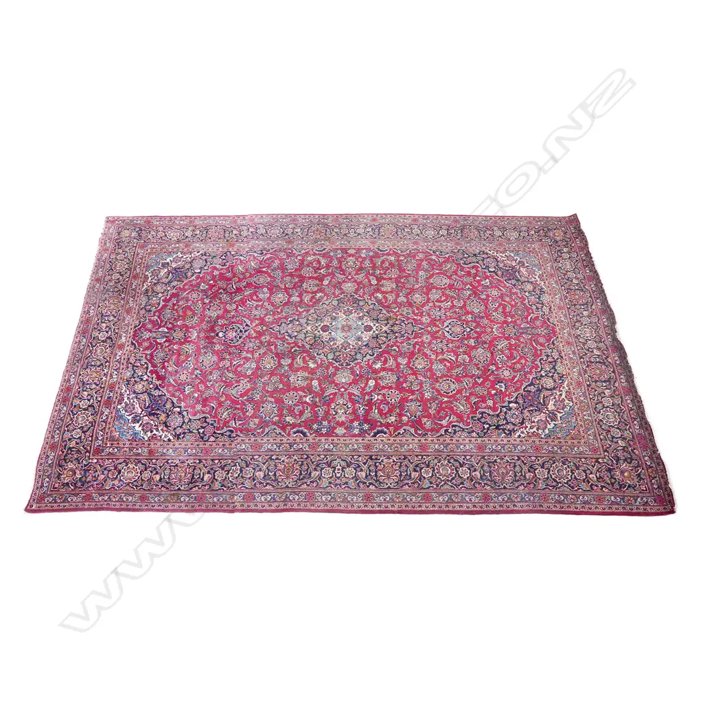 A fine Iranian Kashan carpet Image 1++