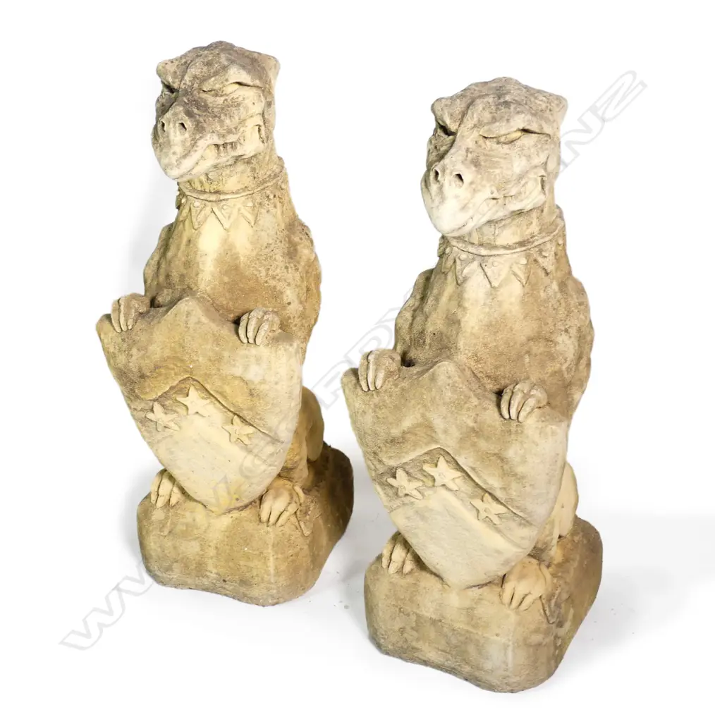 A pair of Churchstone 'Nasher' griffins Image 1++