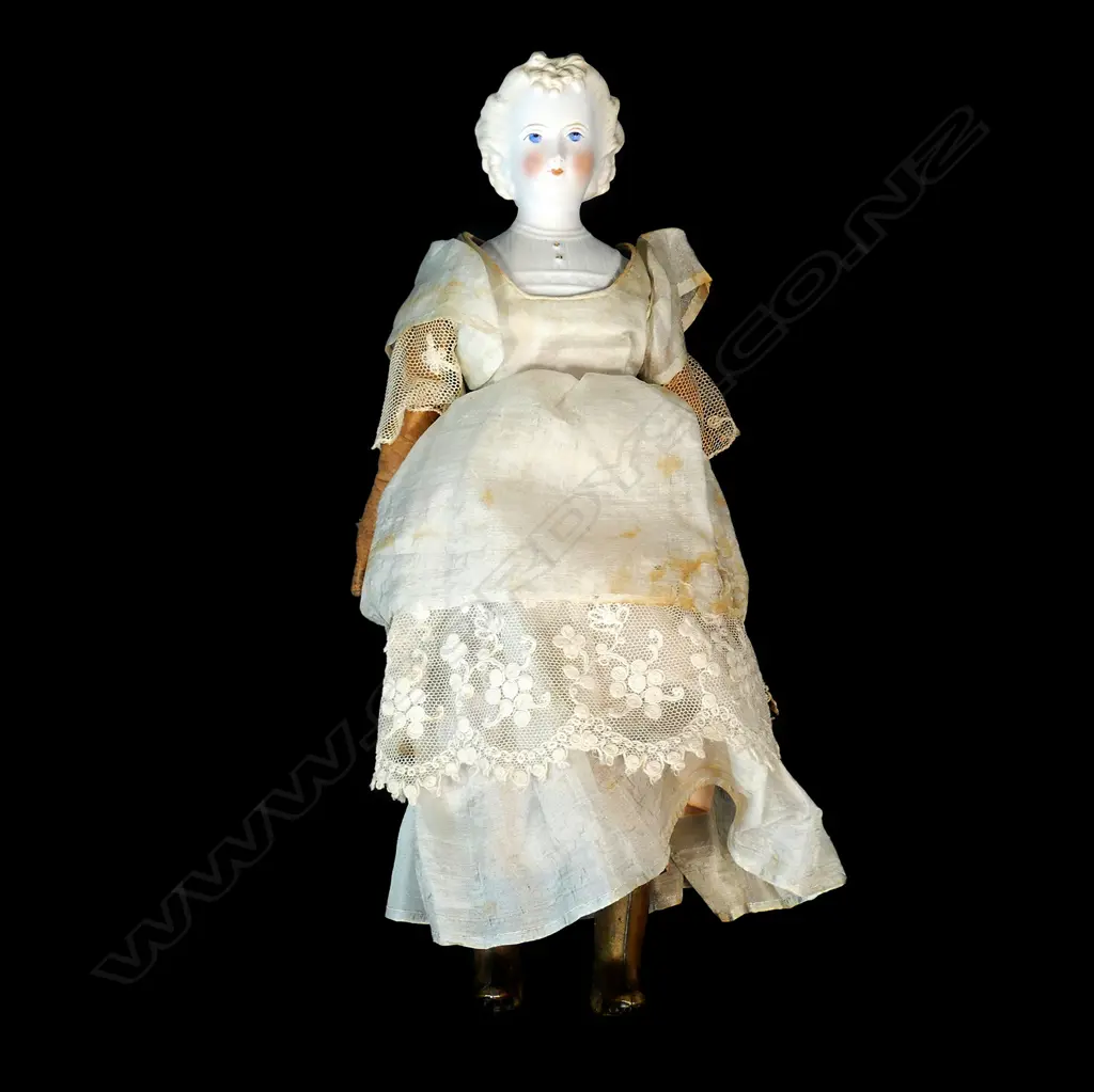 An uncommon 19thC German Autoperipatetikos walking doll Image 1++