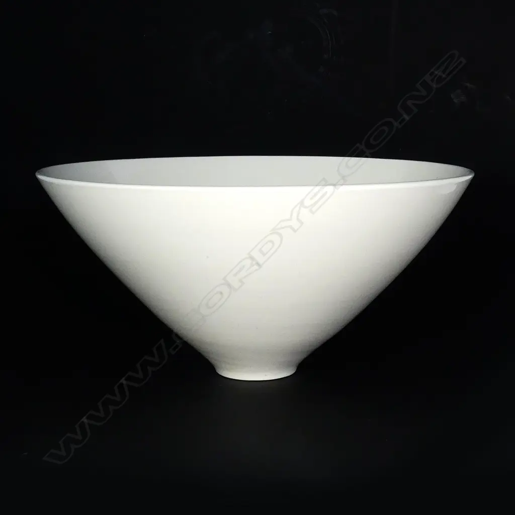 A Graham Ambrose white glazed flared bowl Image 1++