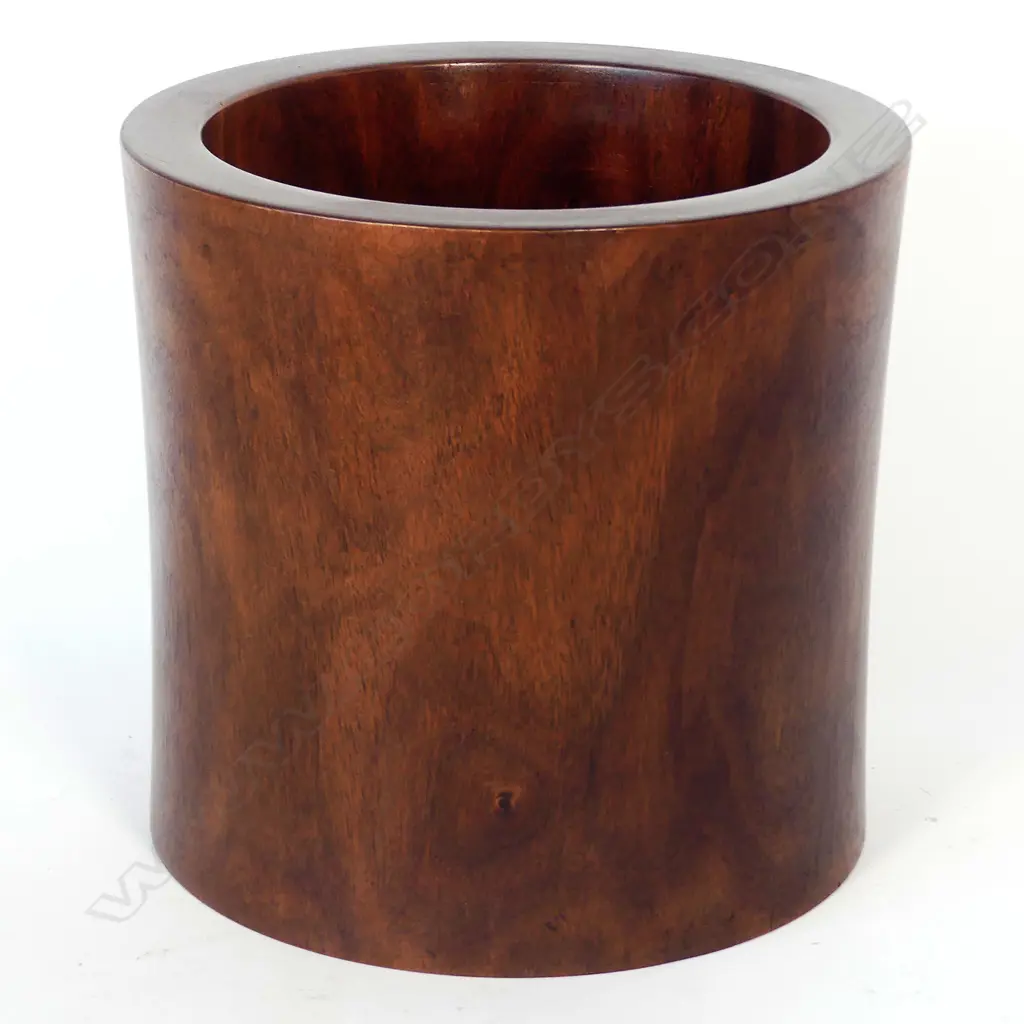 A large rosewood brushpot Image 1++
