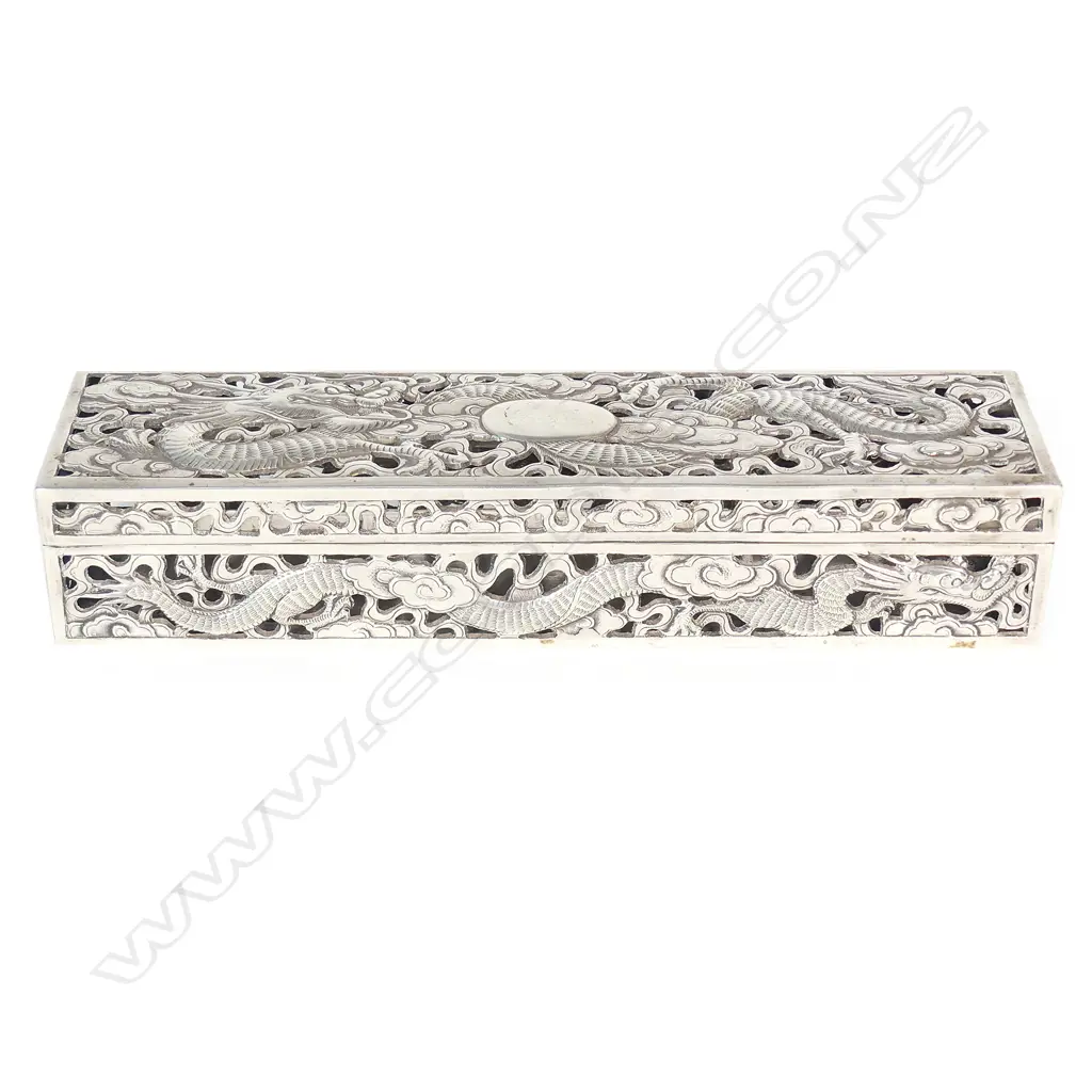 A late 19thC Chinese silver long rectangular box Image 1++