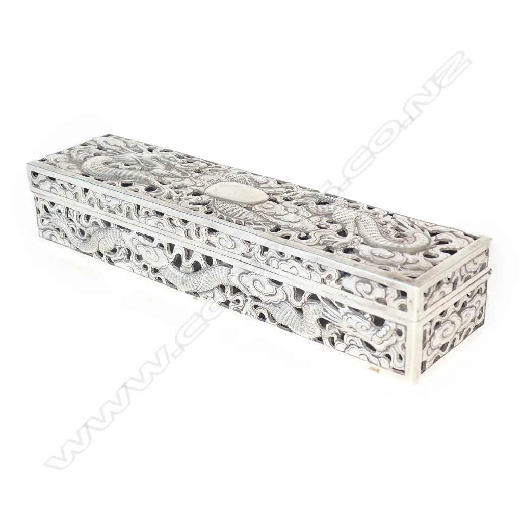 A late 19thC Chinese silver long rectangular box Image 1++