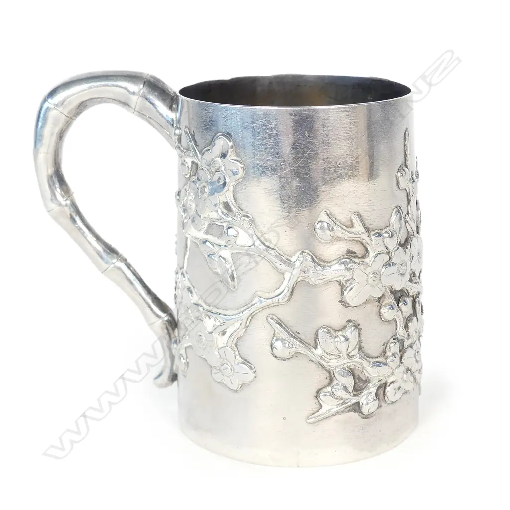 A c.1900 Chinese silver mug Image 1++
