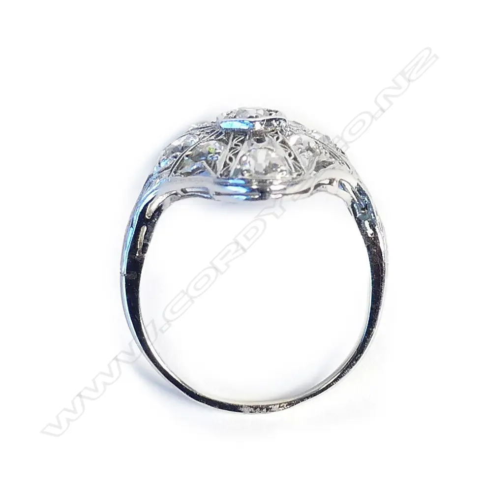 A Belle Epoque 18ct white gold and diamond ring Image 1++