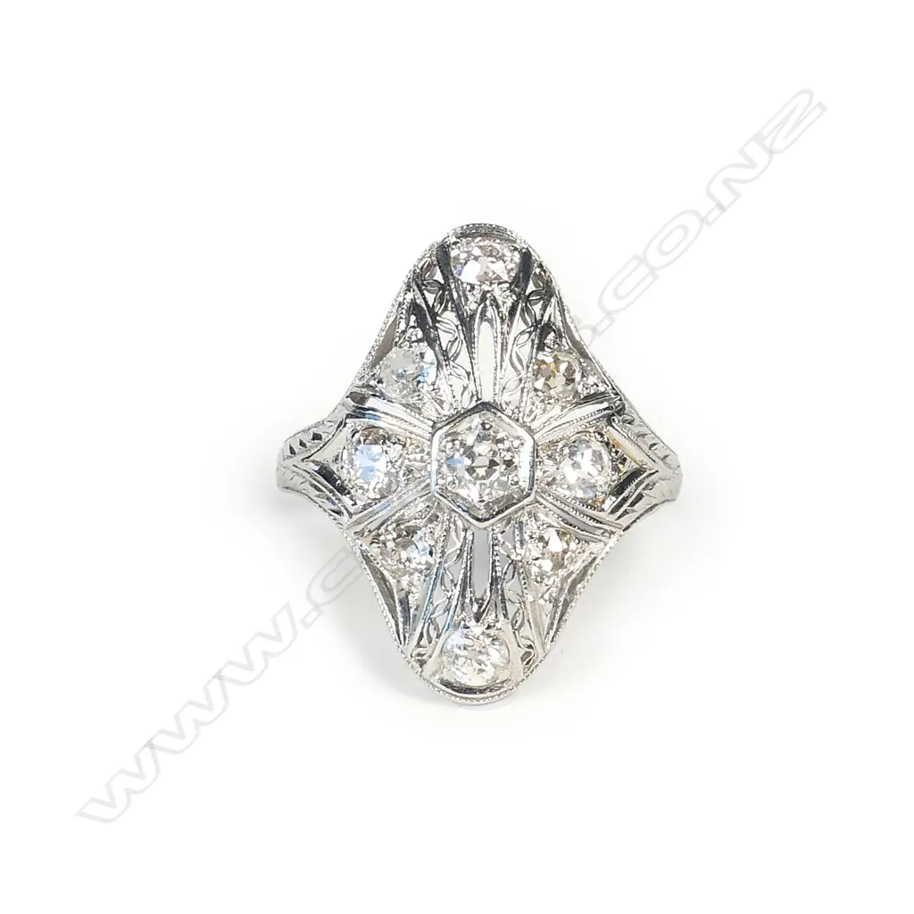 A Belle Epoque 18ct white gold and diamond ring Image 1++