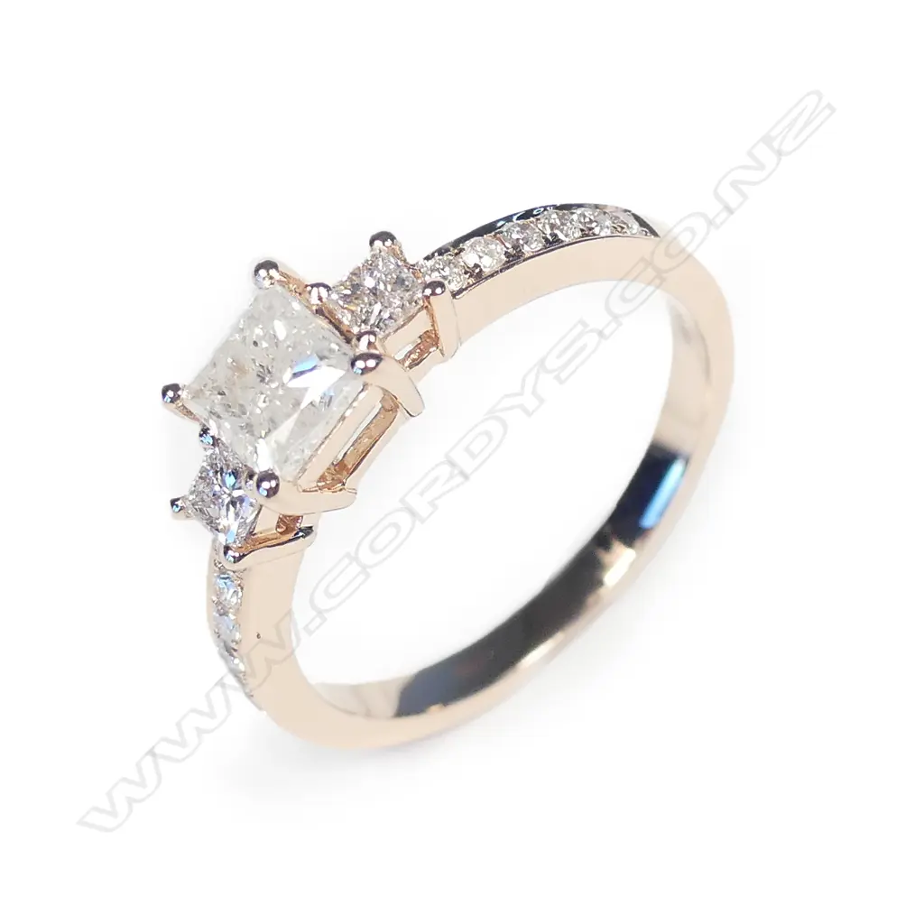 A 14ct rose gold and diamond ring Image 1++