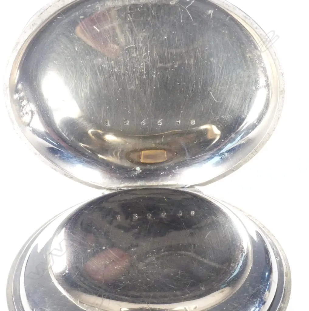 A Goliath pocket watch in leather easel case Image 1++