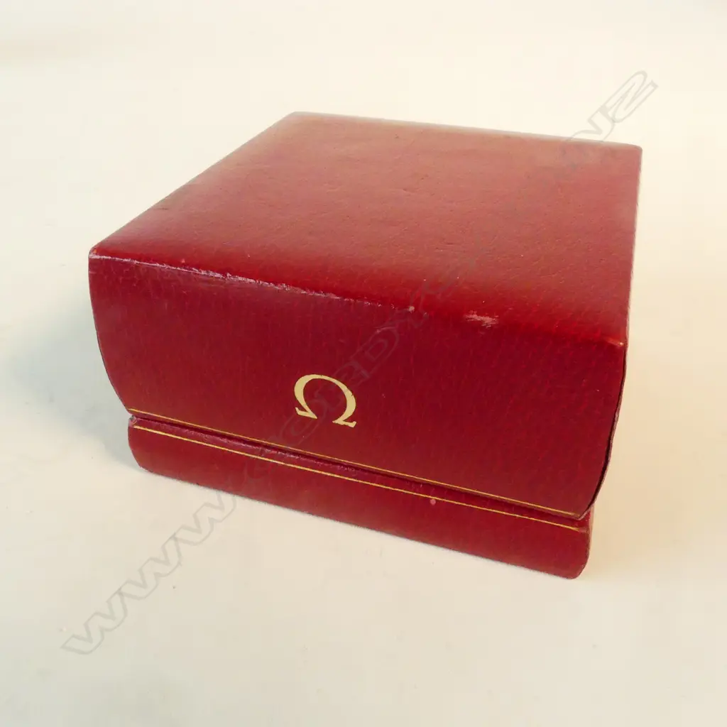 An Omega Constellation gent’s chronometer  wristwatch Image 1++