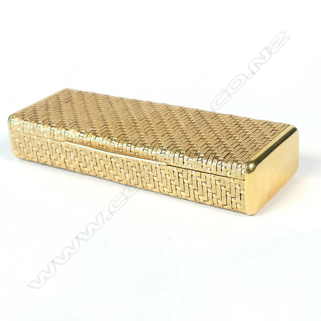 A French 0.750 (18ct) yellow gold box Image 1++