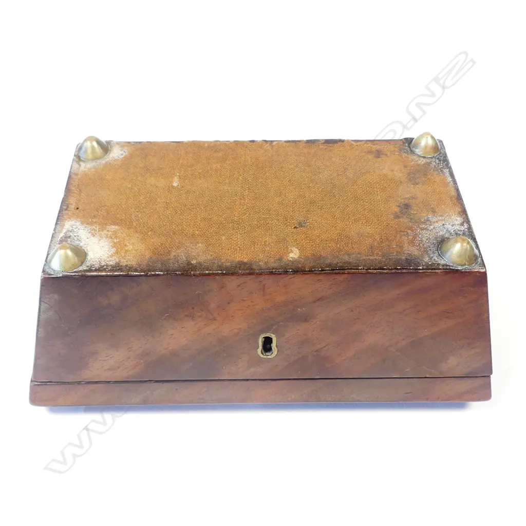 A William IV mahogany trunk form small trinket box Image 1++