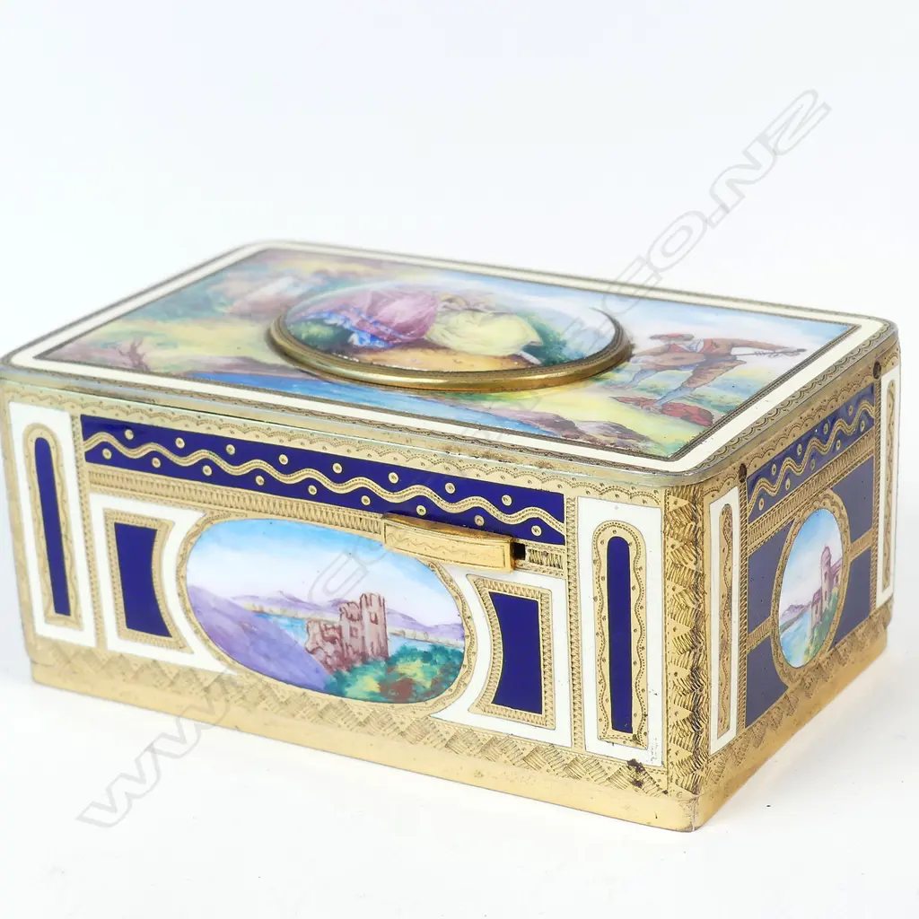 A German gilt-metal and enamelled singing-bird box attributed to Karl Griesbaum Image 1++