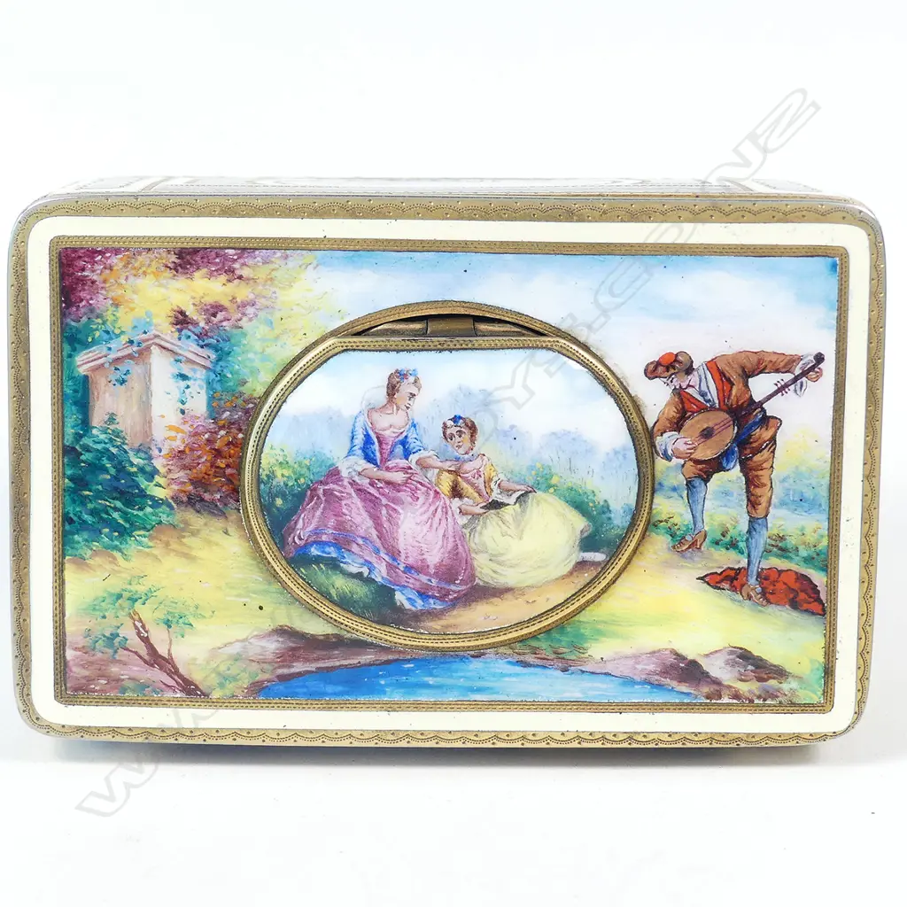 A German gilt-metal and enamelled singing-bird box attributed to Karl Griesbaum Image 1++