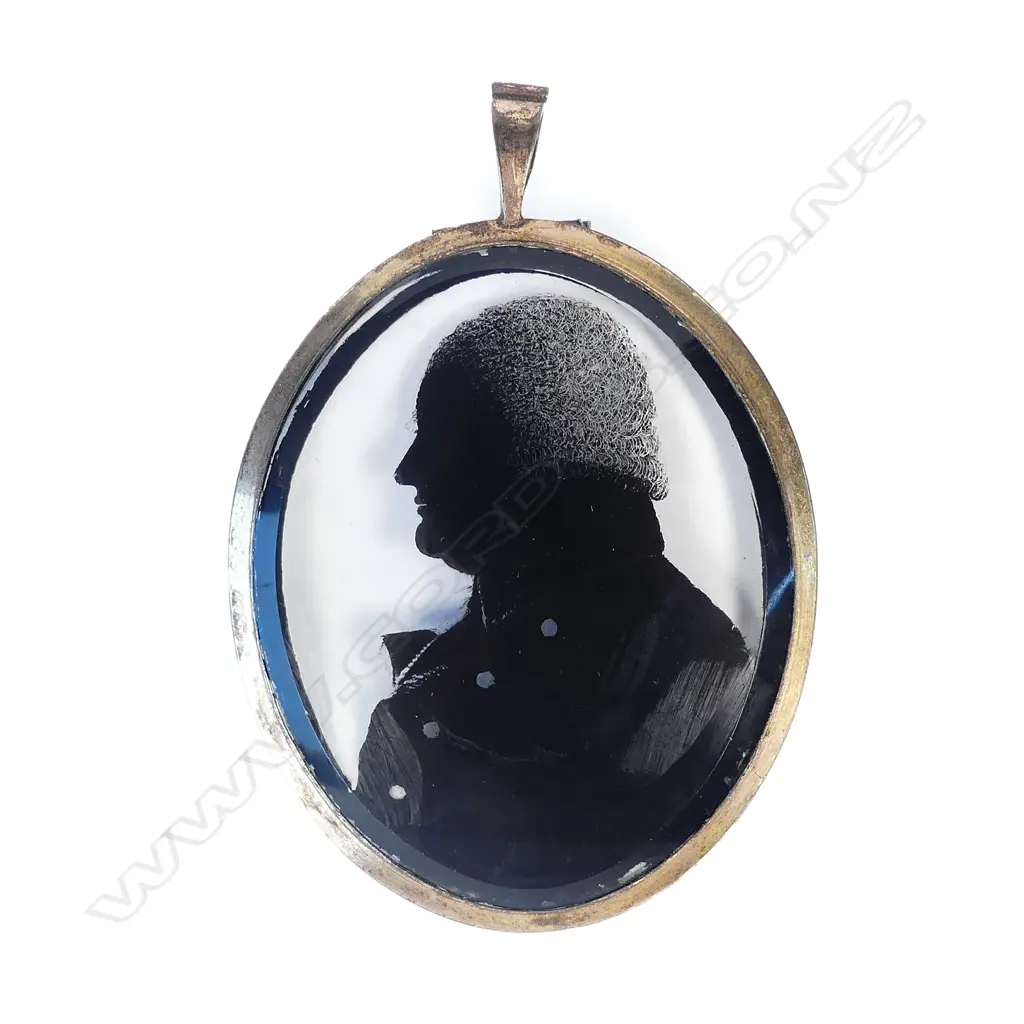 A George III period full length portrait silhouette reverse painted on convex glass Image 1++