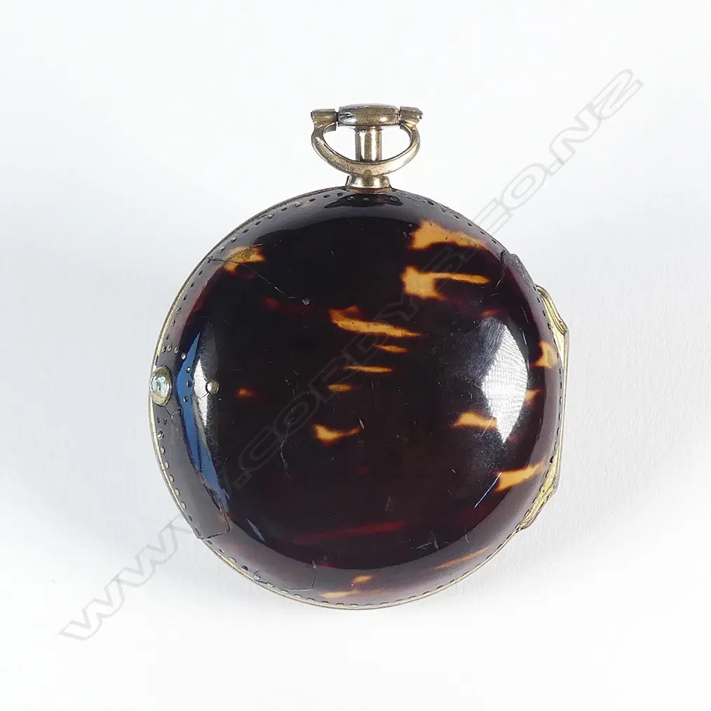 An 18thC tortoiseshell and gilt metal pair-cased pocket watch by William Challoner Image 1++