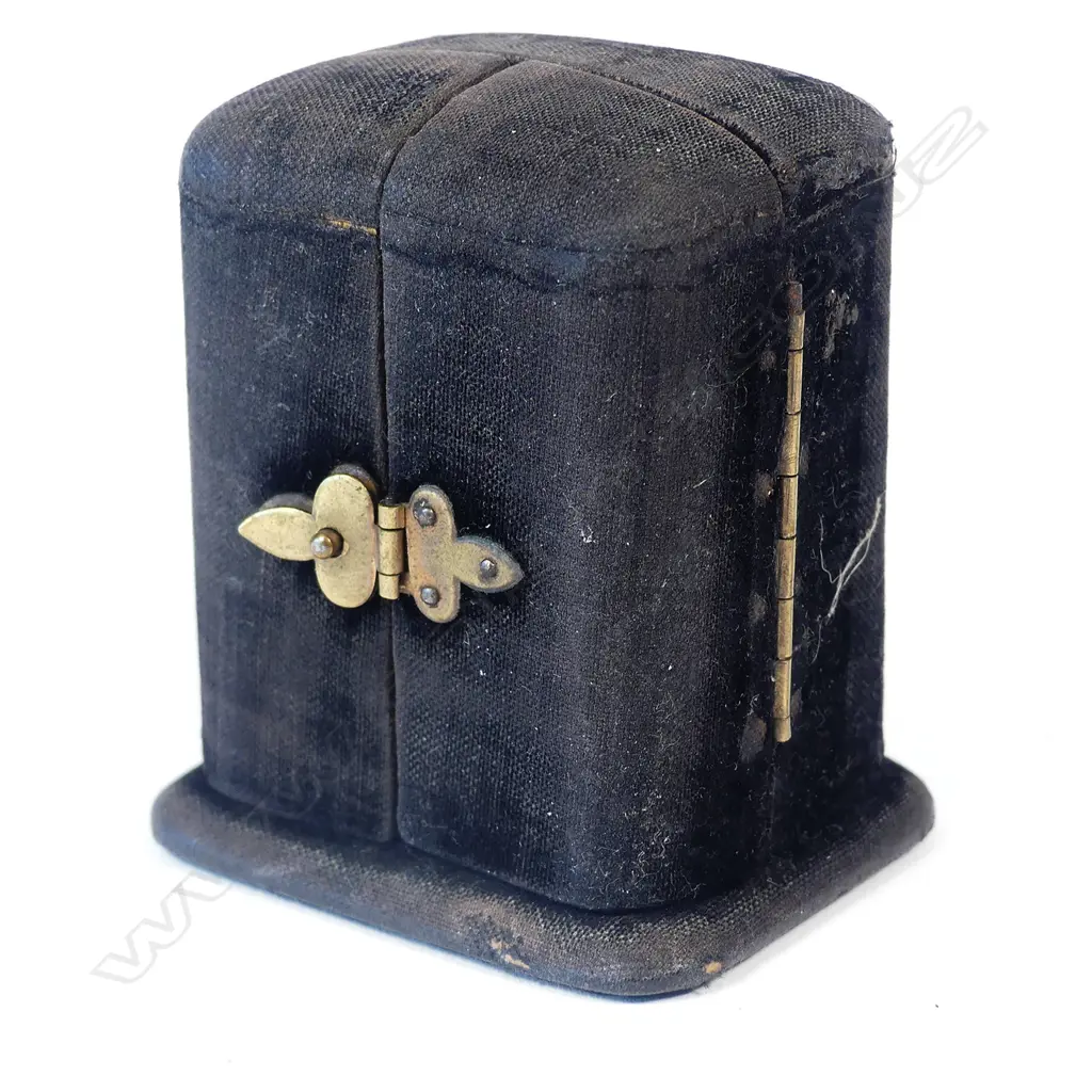 An exquisite Cartier miniature desk clock Image 1++